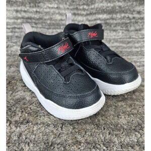 Jordan Flight Max‎ Aura Toddler 8C Sneakers Black Red Hook and Loop Shoes